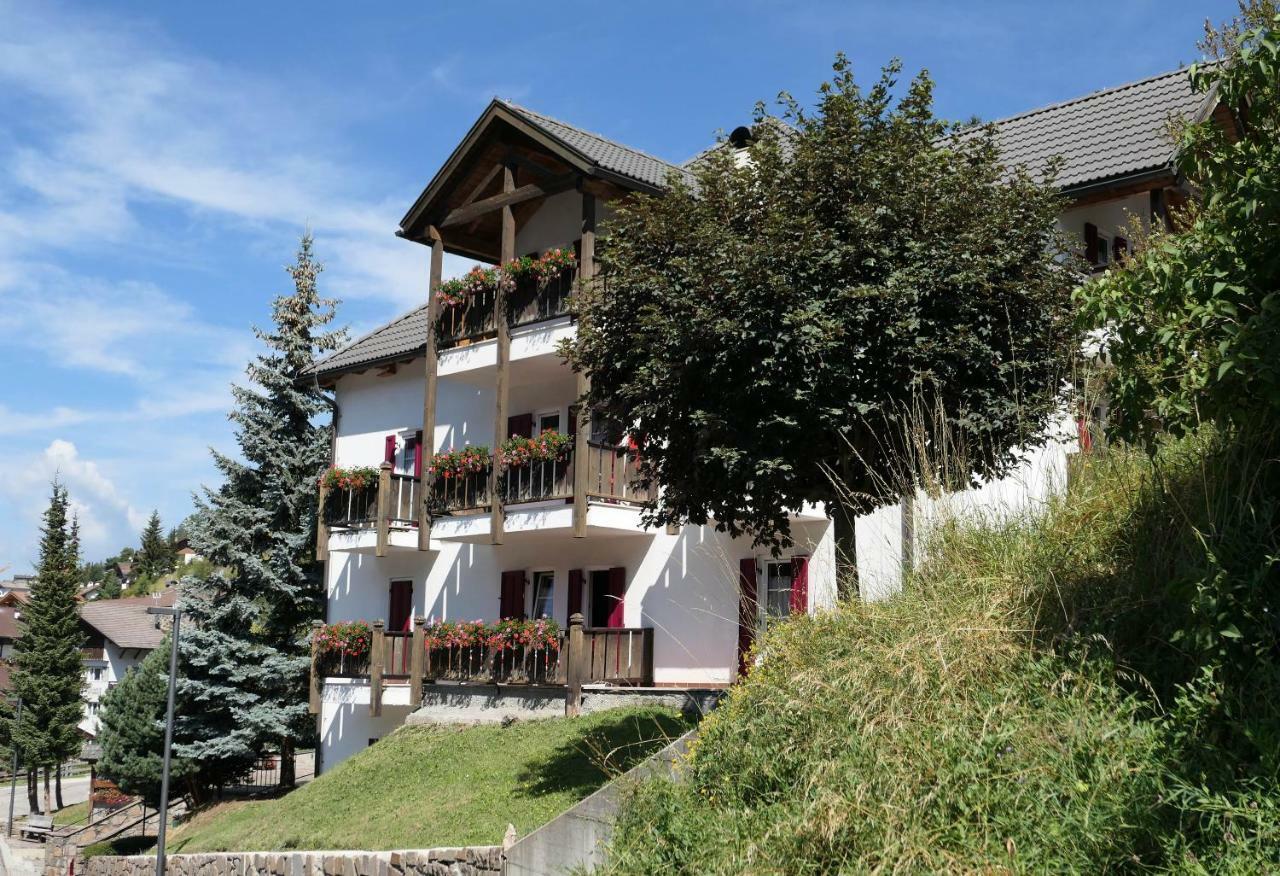 Apartments Casa Metz Santa Cristina Val Gardena Екстер'єр фото