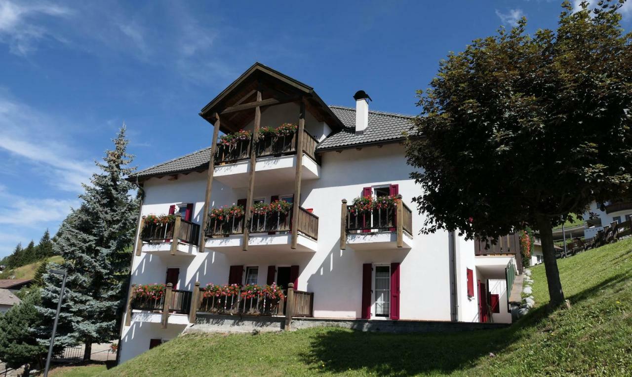 Apartments Casa Metz Santa Cristina Val Gardena Екстер'єр фото