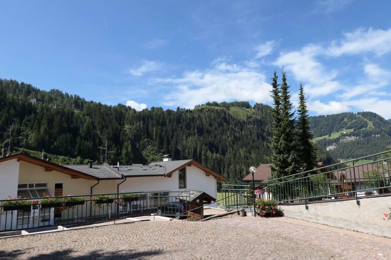 Apartments Casa Metz Santa Cristina Val Gardena Екстер'єр фото